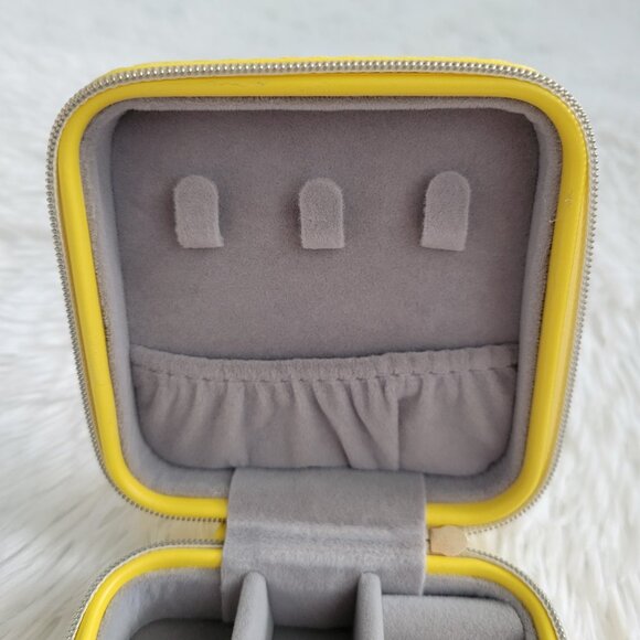 Looney Toons Tweety Bird Jewelry Storage Box - Picture 7 of 8